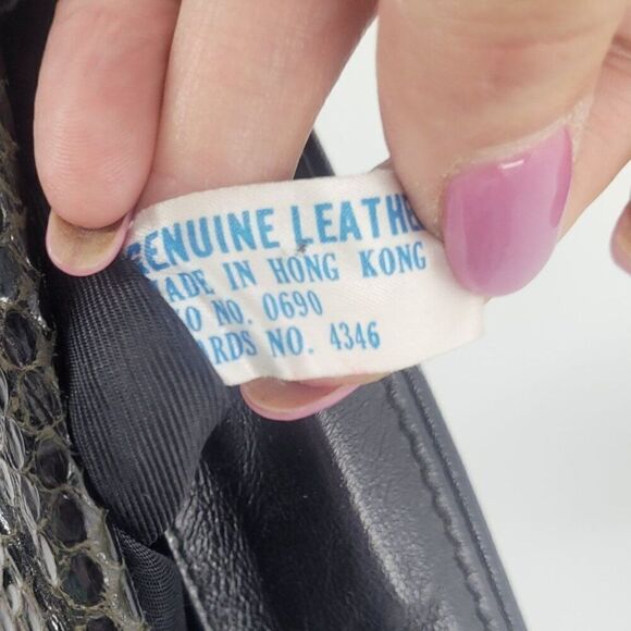 Vintage 80s Black Genuine Leather Snakeskin Embossed Crossbody Bag Formal Glam - Picture 3 of 11